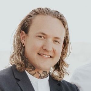 Meet your Posher, Nic